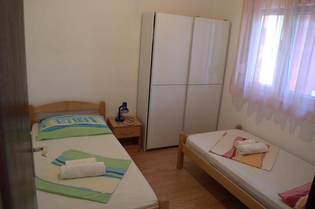 Apartments Mira Rogoznica  Zewnętrze zdjęcie